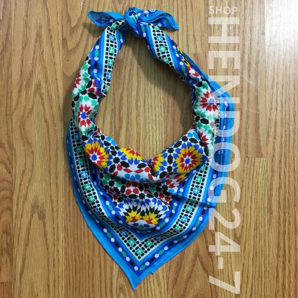 LARGE MOROCCAN TILE BANDANA SCARVE ONE SIZE - Picture 3 of 4